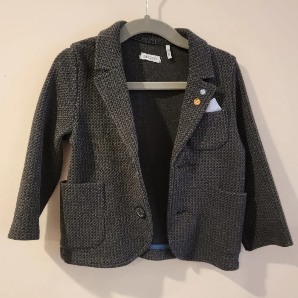 I.K.K.S. Blazer Size 18 months gorgeous IKKS boys Blazer excellent fabric soft